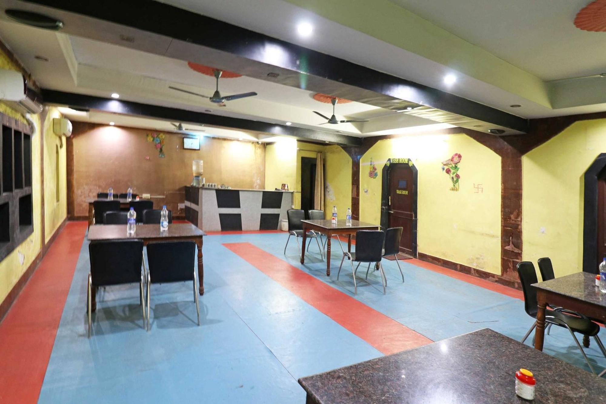 בובנשוואר Hotel Shreya מראה חיצוני תמונה